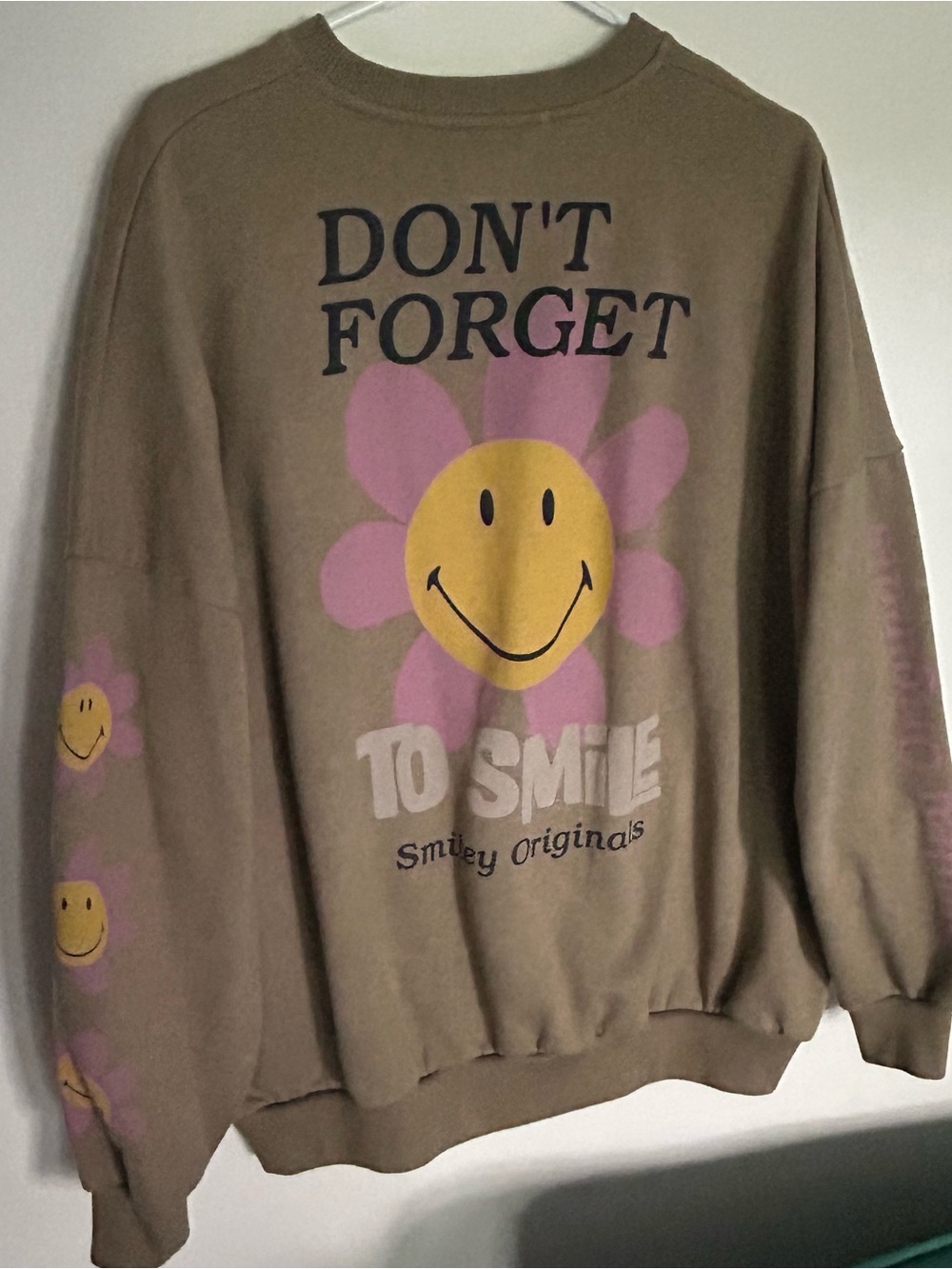 Pull&Bear + Smiley Originals Sweatshirt